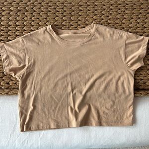 tan lululemon shirt size 4